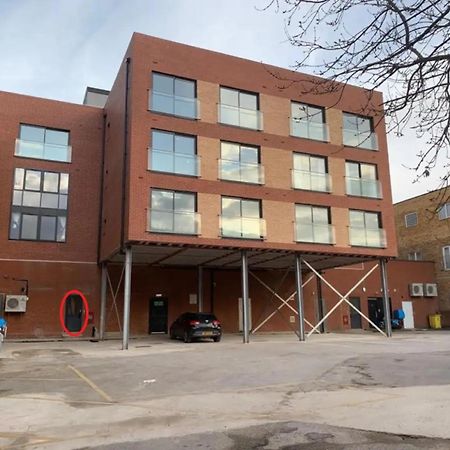 Modern City Apartment Hemel Hempstead Exteriör bild