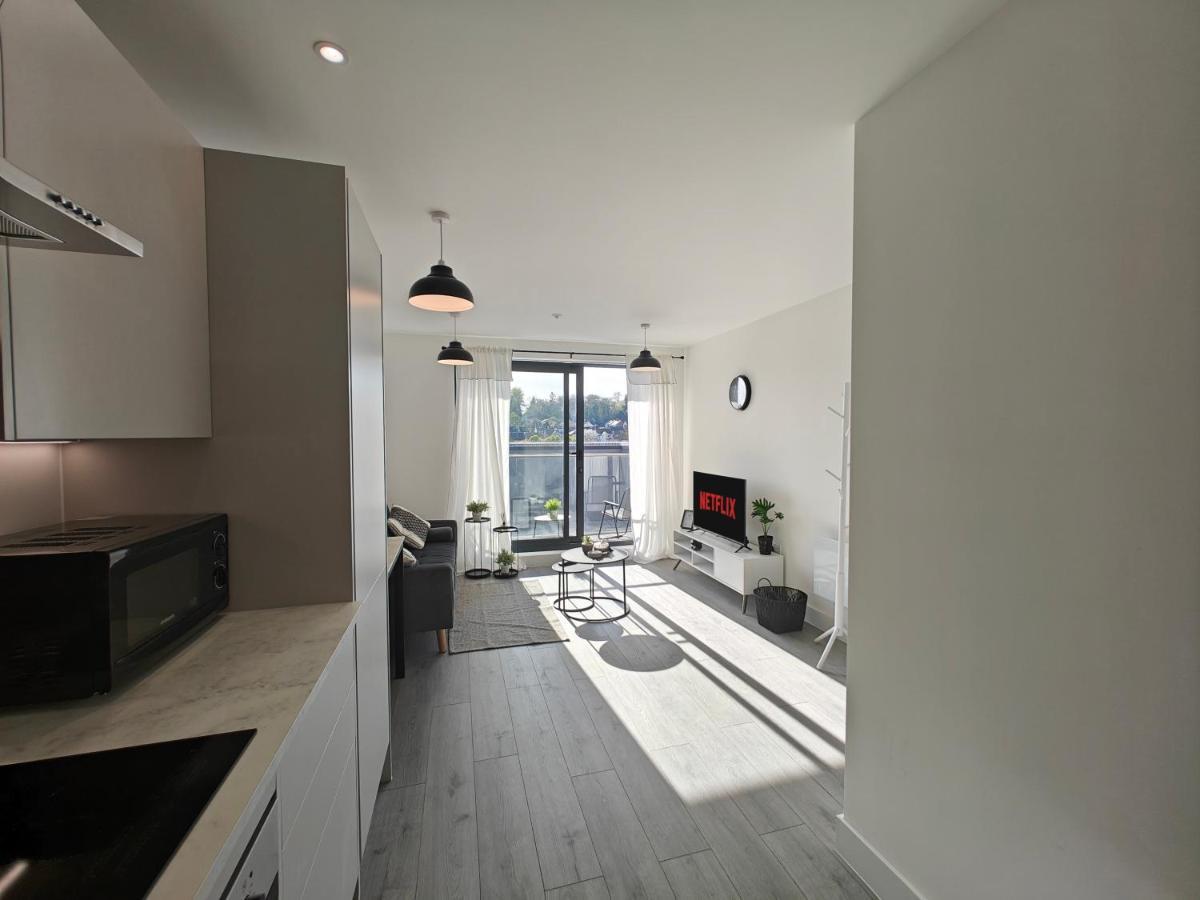 Modern City Apartment Hemel Hempstead Exteriör bild